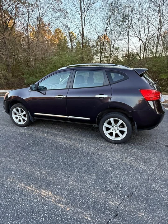 2014 Nissan Rogue - Image 3 of 7