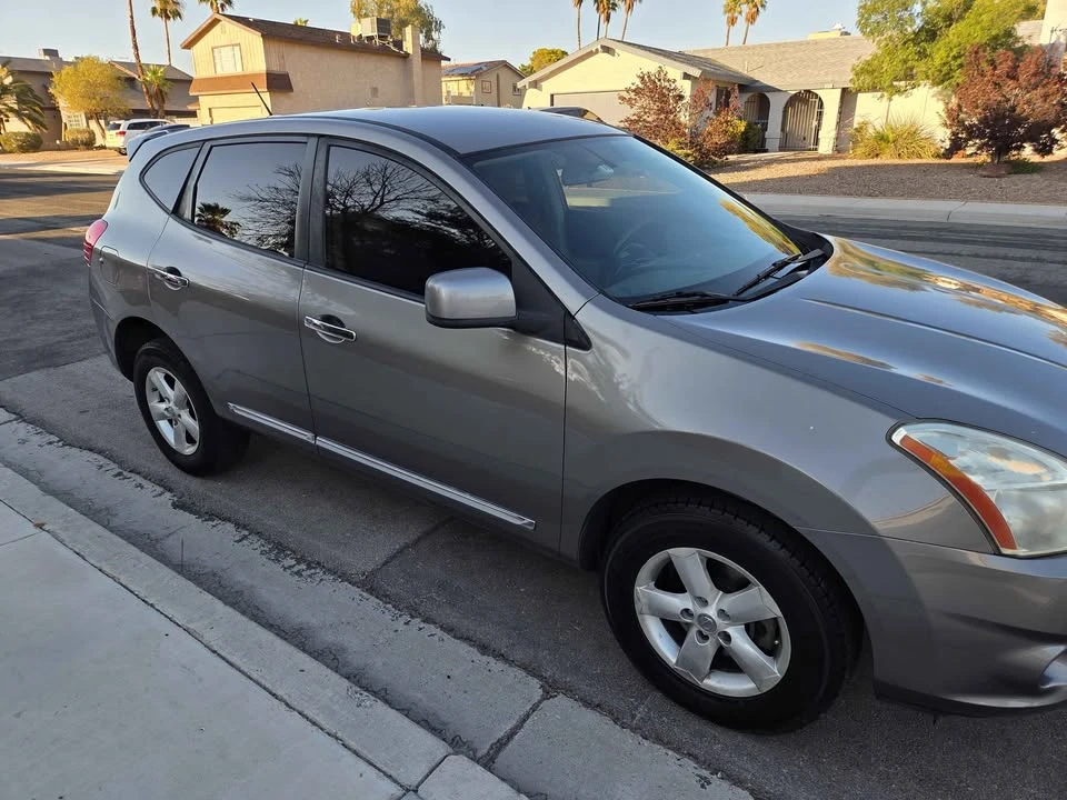 2014 Nissan Rogue - Image 5 of 9