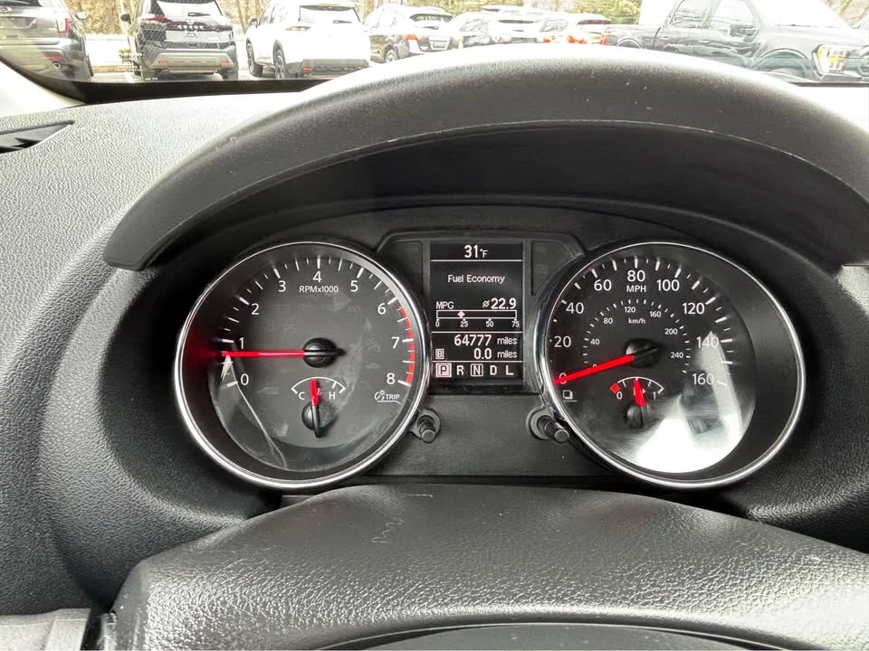 2014 Nissan Rogue - Image 15 of 16