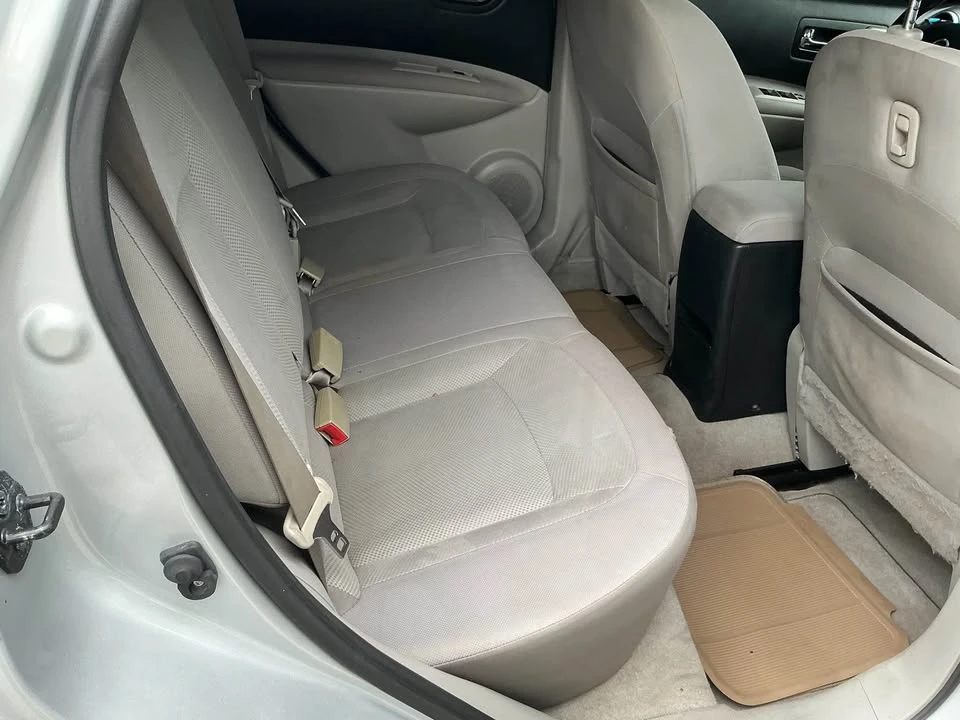 2014 Nissan Rogue - Image 11 of 13