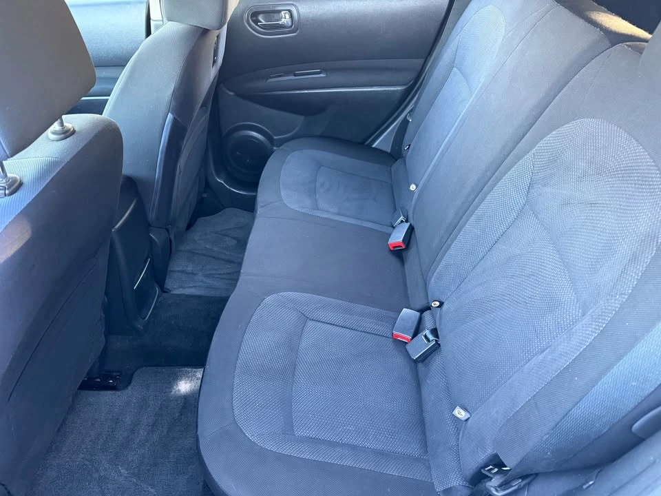 2014 Nissan Rogue - Image 10 of 14