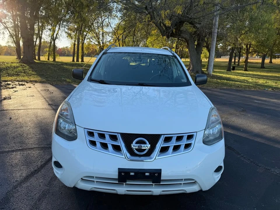 2014 Nissan Rogue - Image 2 of 14
