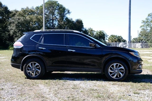 2014 Nissan Rogue - Image 8 of 13