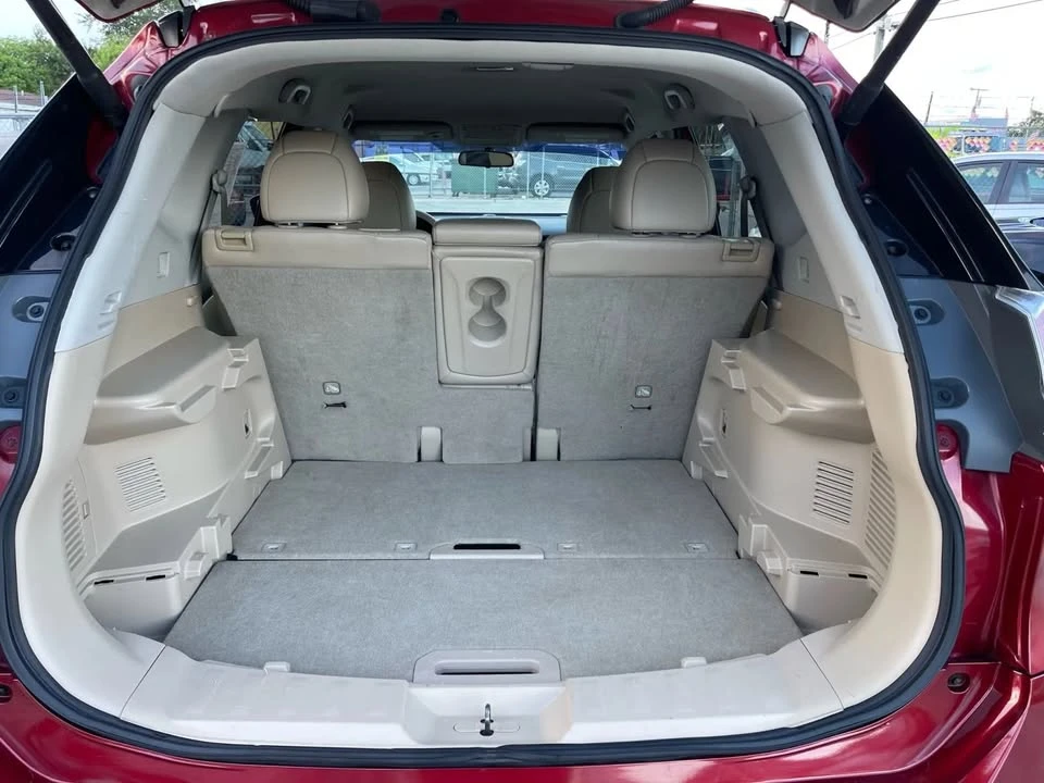 2014 Nissan Rogue - Image 9 of 18