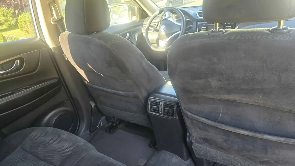 2014 Nissan Rogue - Image 17 of 20