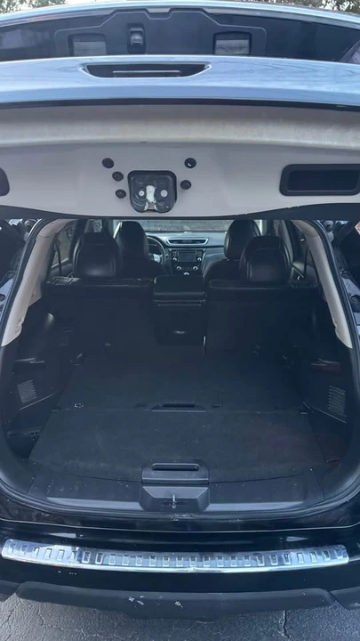2014 Nissan Rogue - Image 8 of 8
