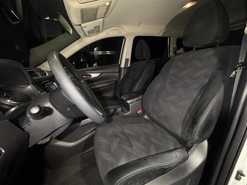 2014 Nissan Rogue - Image 12 of 13