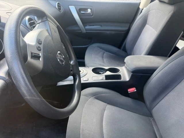 2014 Nissan Rogue - Image 8 of 8