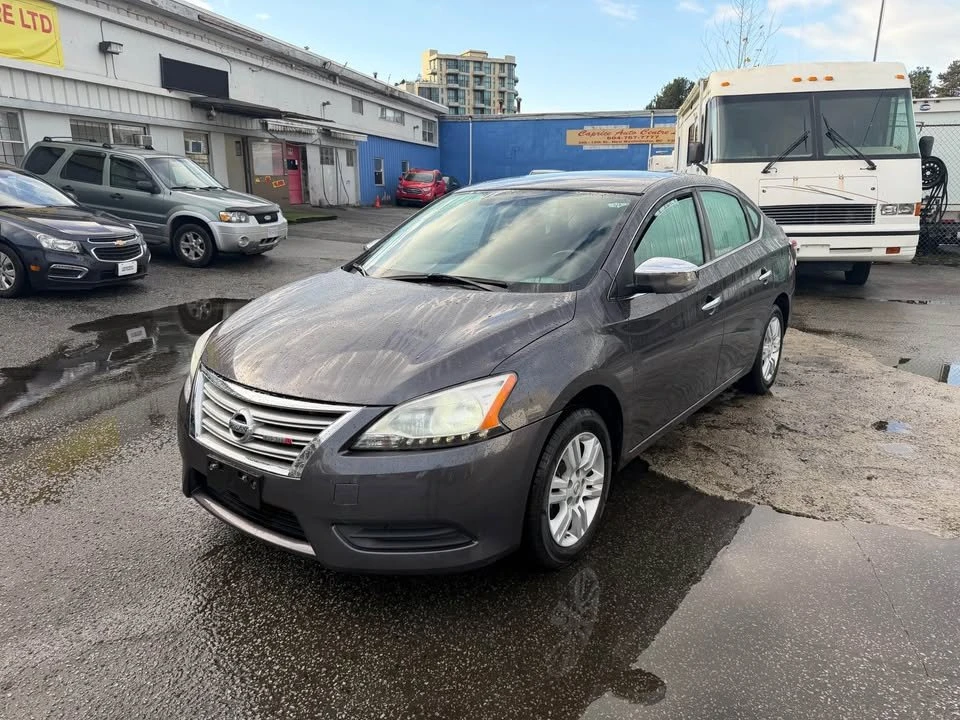 2014 Nissan Sentra 7th Gen - Image 3 of 17