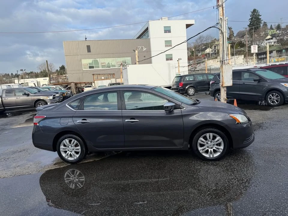 2014 Nissan Sentra 7th Gen - Image 4 of 17