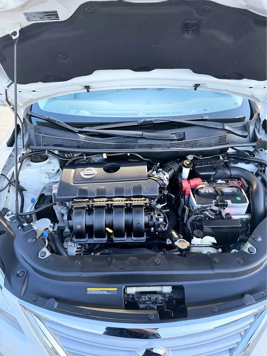 2014 Nissan Sentra 7th Gen - Image 9 of 16