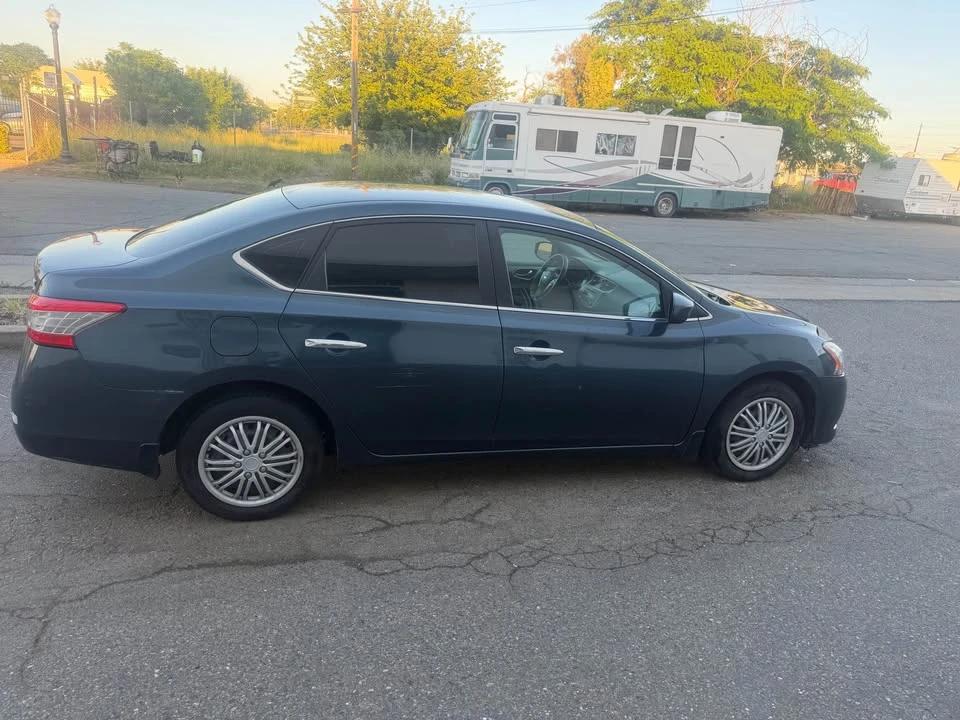 2014 Nissan Sentra 7th Gen - Image 7 of 10