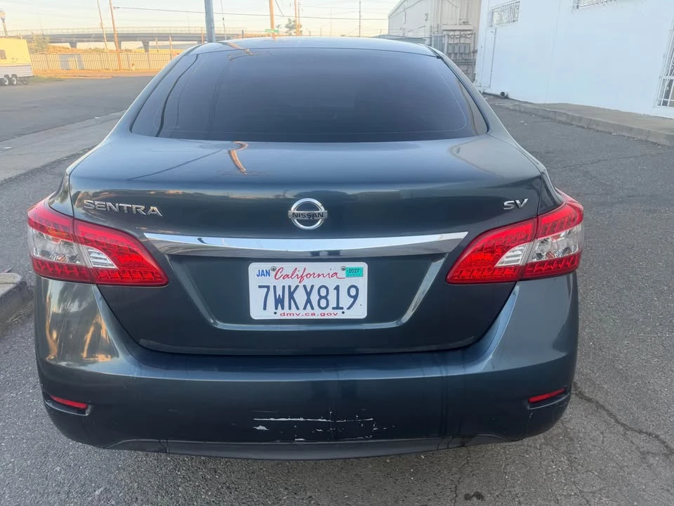 2014 Nissan Sentra 7th Gen - Image 5 of 10