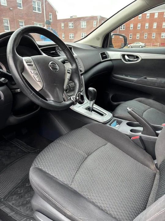 2014 Nissan Sentra 7th Gen - Image 5 of 8