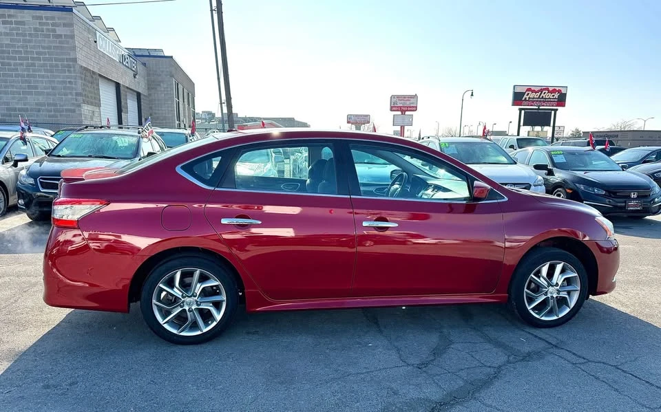 2014 Nissan Sentra 7th Gen - Image 5 of 18