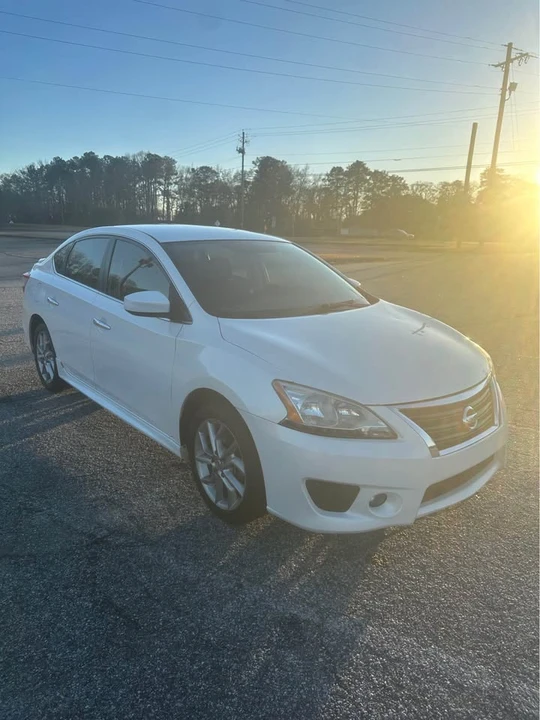 2014 Nissan Sentra 7th Gen - Image 2 of 10