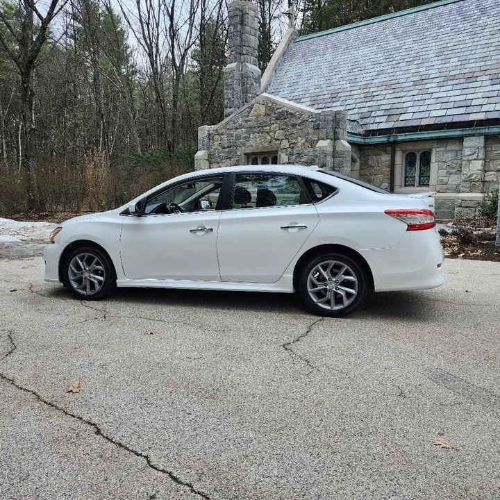 2014 Nissan Sentra 7th Gen - Image 7 of 19