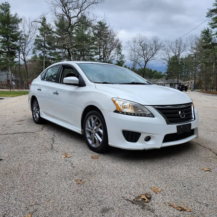 2014 Nissan Sentra 7th Gen - Image 2 of 19