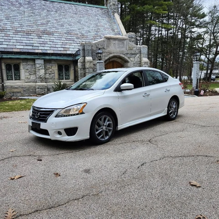 2014 Nissan Sentra 7th Gen - Image 18 of 19