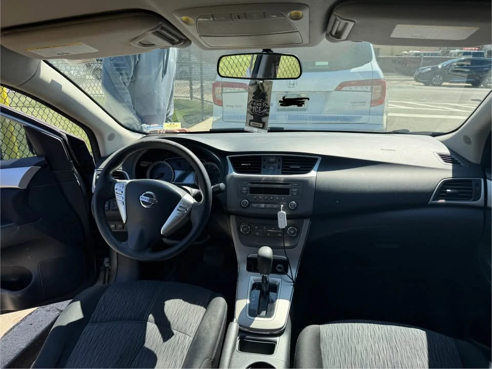 2014 Nissan Sentra 7th Gen - Image 7 of 10