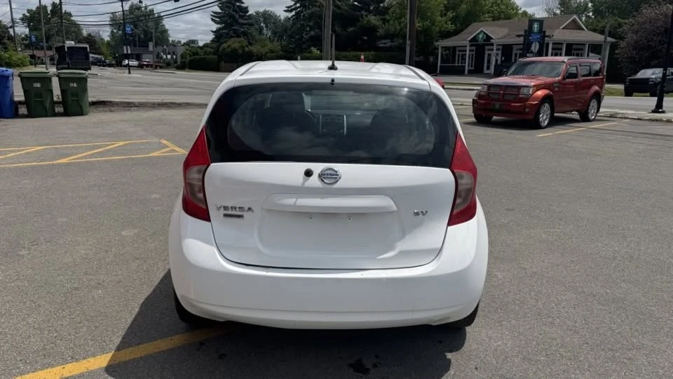 2014 Nissan Versa - Image 4 of 14