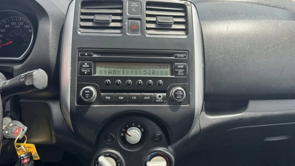 2014 Nissan Versa - Image 13 of 14