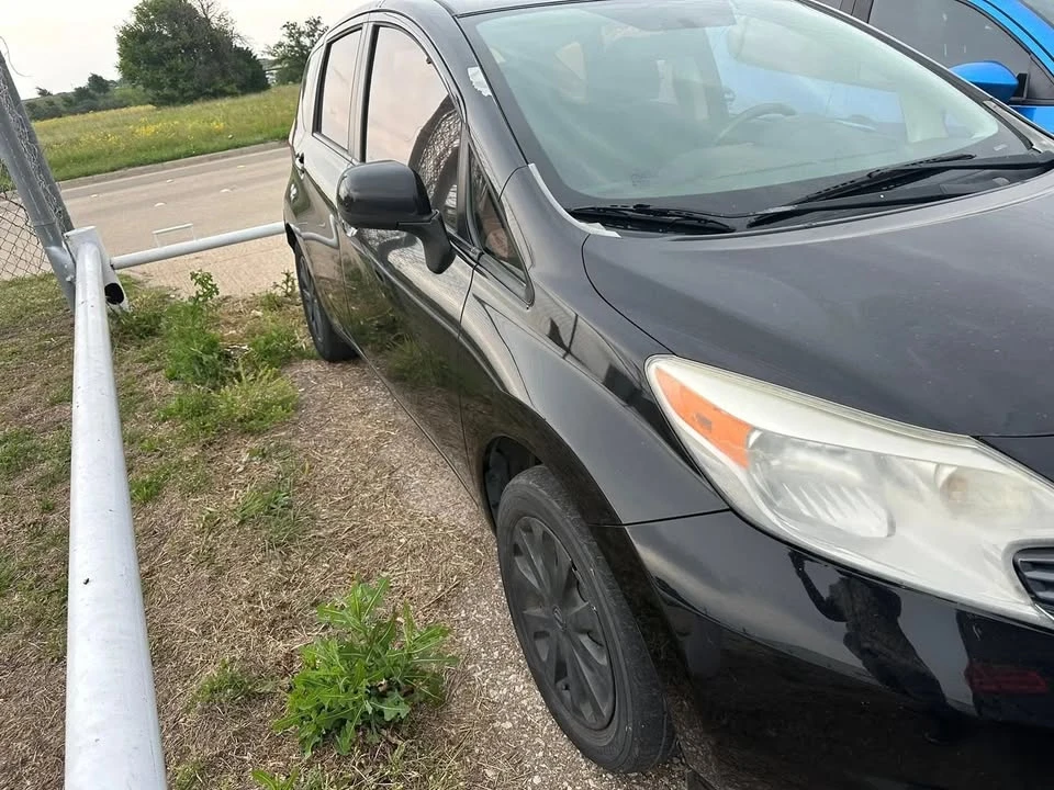 2014 Nissan Versa - Image 3 of 7
