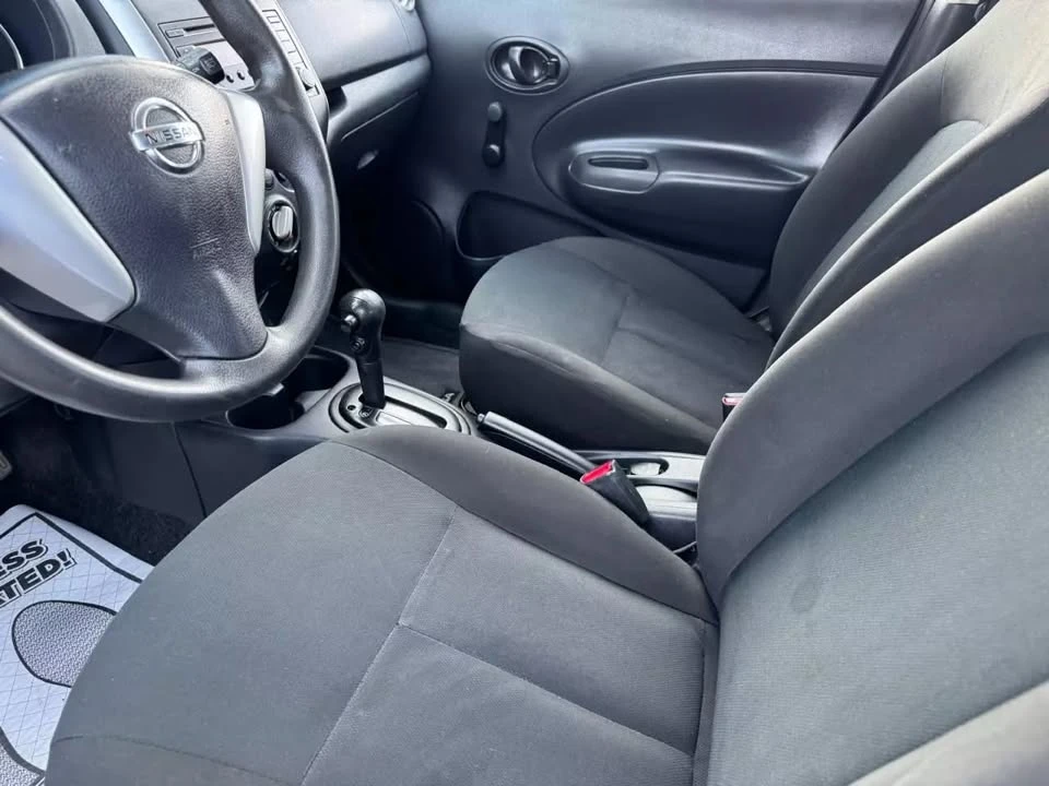 2014 Nissan Versa - Image 6 of 11