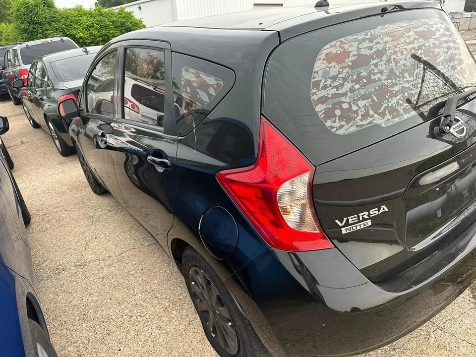 2014 Nissan Versa - Image 6 of 7