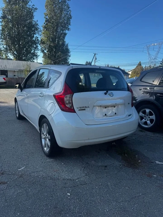 2014 Nissan Versa - Image 8 of 12
