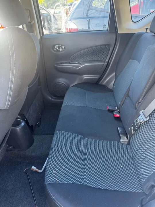 2014 Nissan Versa - Image 7 of 12