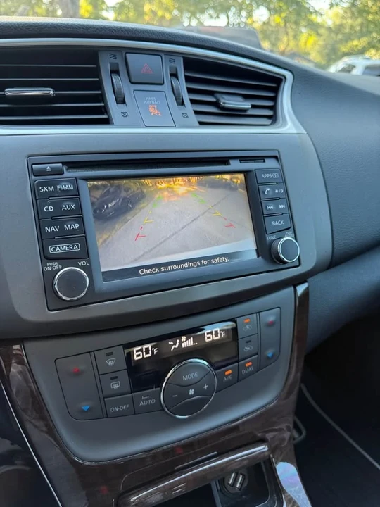 2014 Nissan Versa - Image 4 of 5