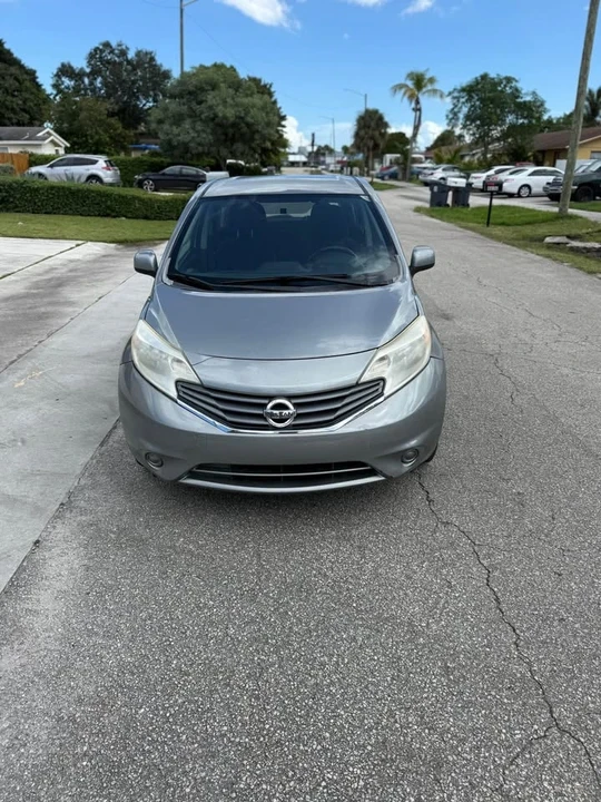 2014 Nissan Versa - Image 5 of 6