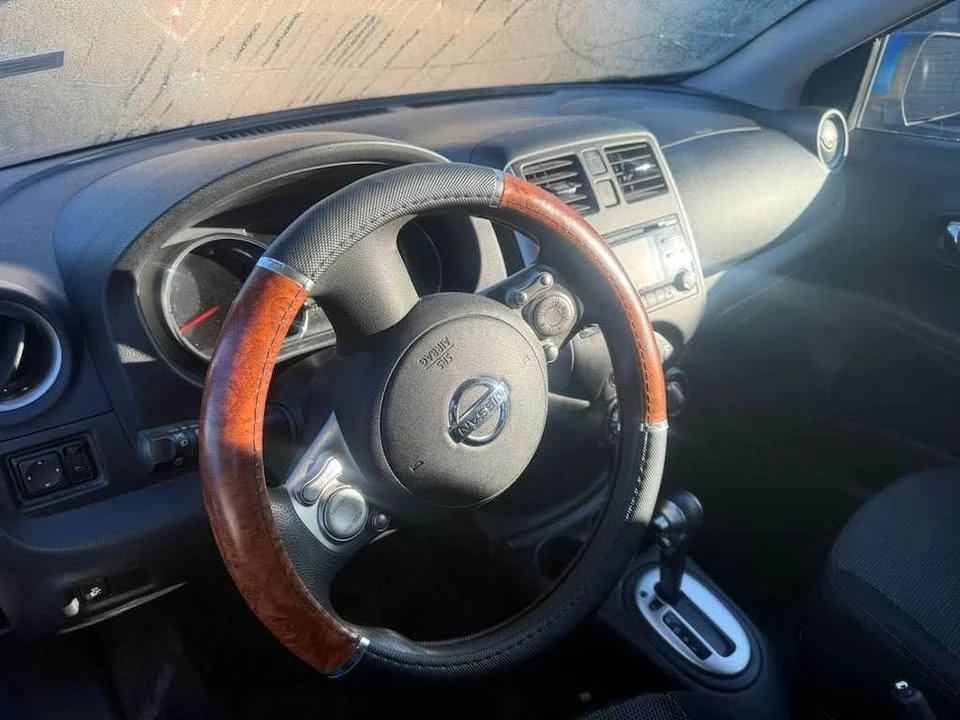2014 Nissan Versa - Image 3 of 11