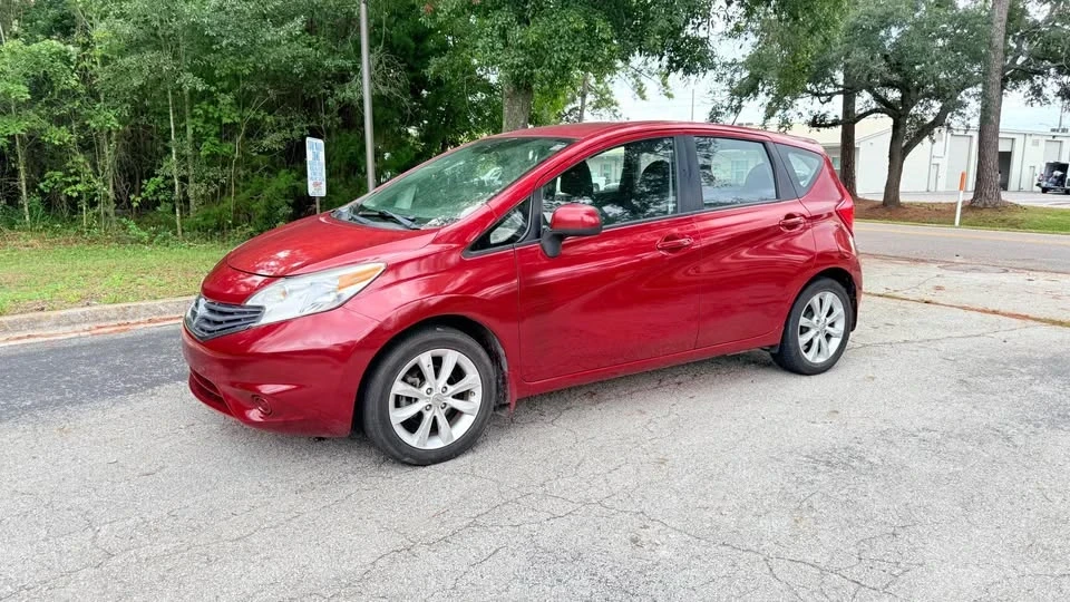 2014 Nissan Versa - Image 2 of 11