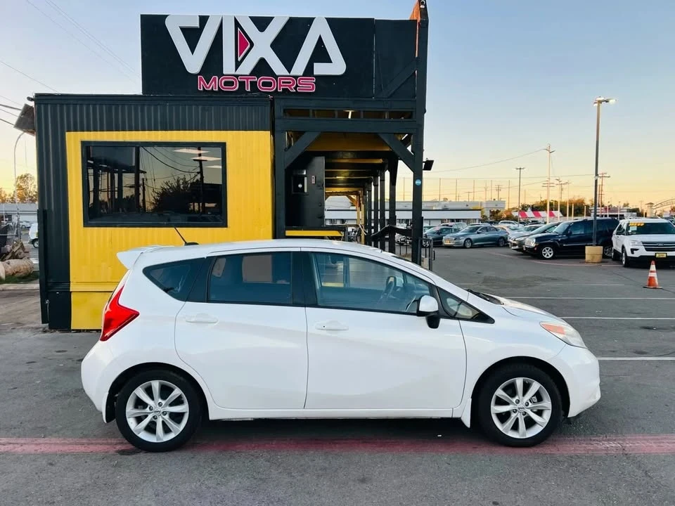 2014 Nissan Versa - Image 4 of 19