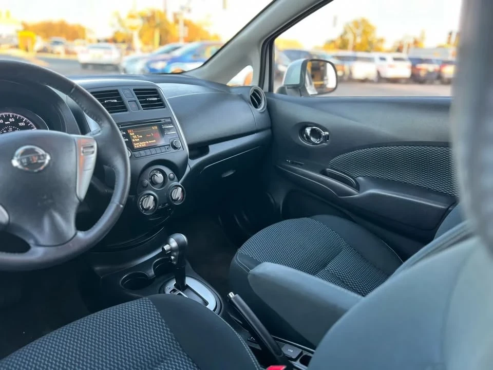 2014 Nissan Versa - Image 10 of 19