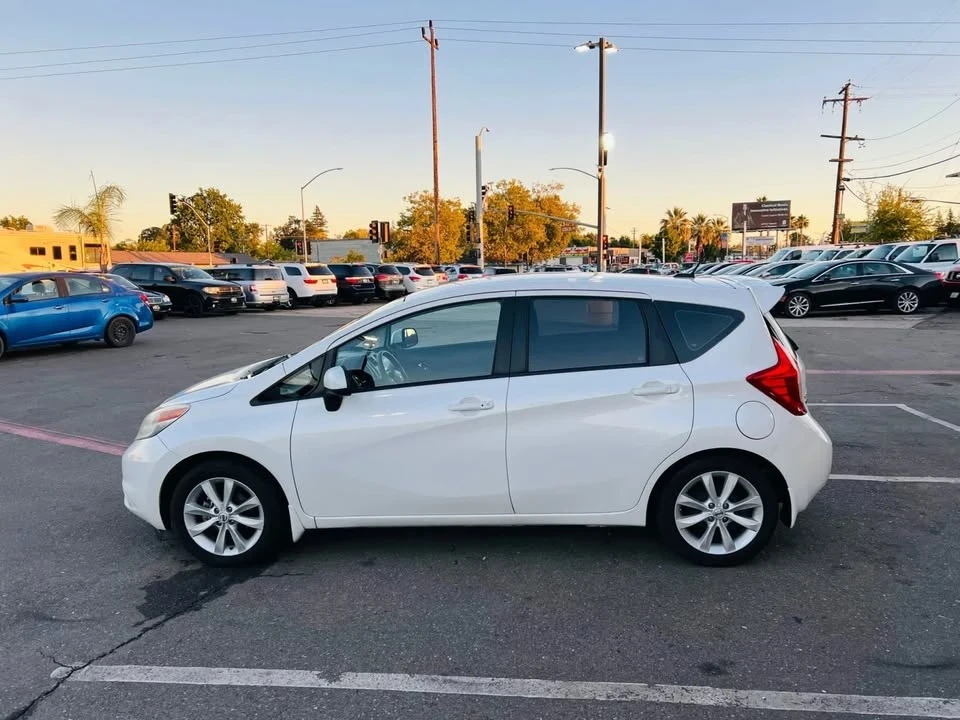 2014 Nissan Versa - Image 8 of 19