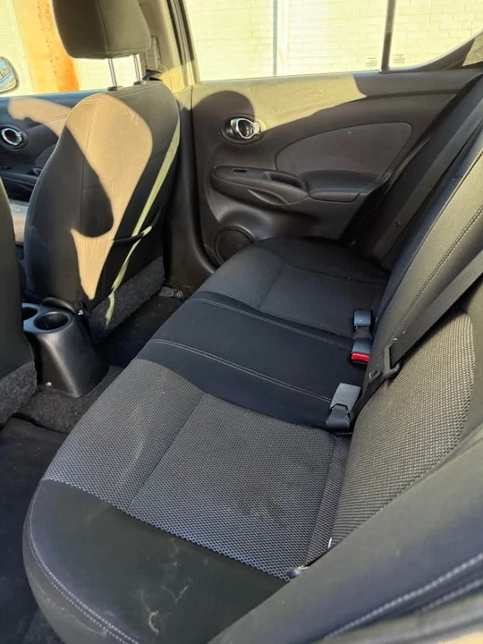 2014 Nissan Versa - Image 11 of 18
