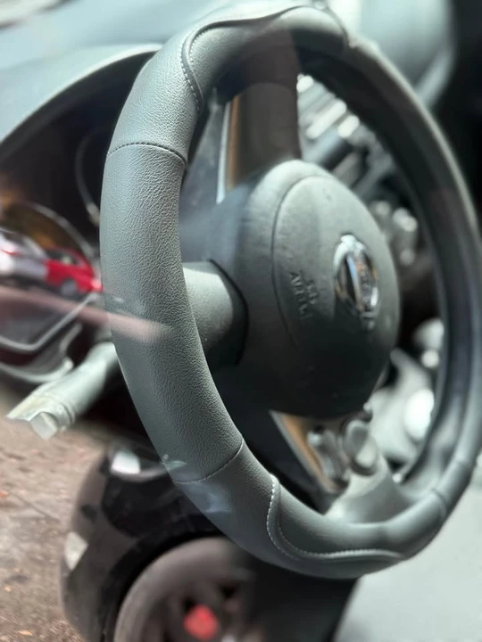 2014 Nissan Versa - Image 9 of 10