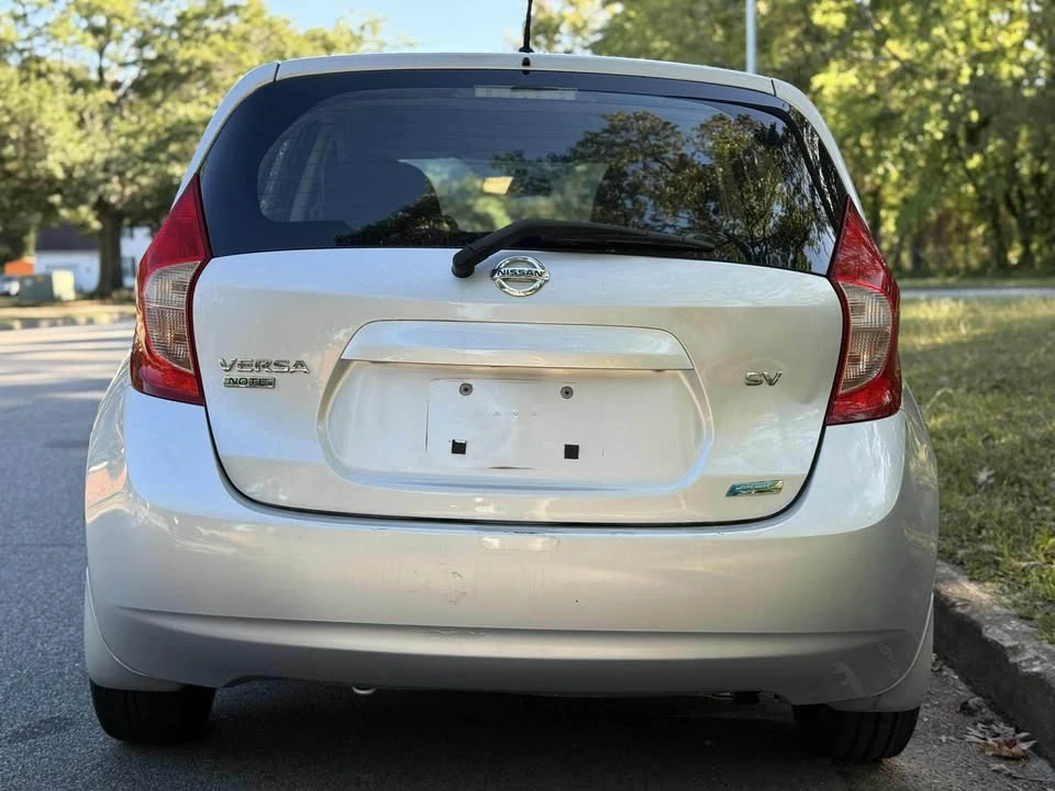 2014 Nissan Versa - Image 5 of 14