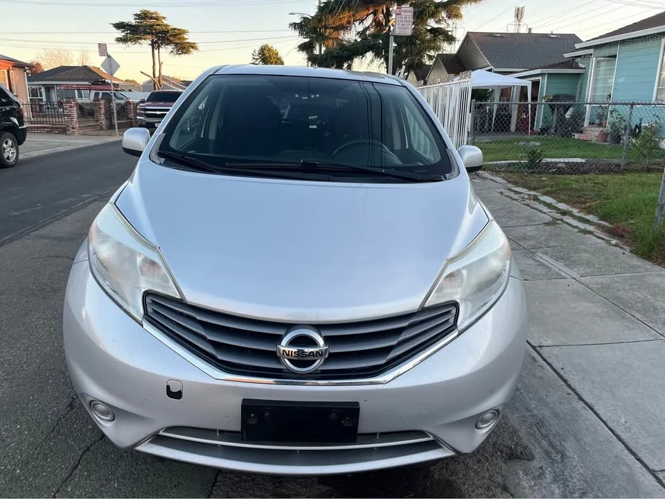 2014 Nissan Versa - Image 2 of 15