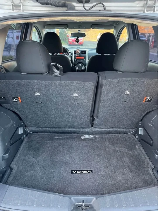 2014 Nissan Versa - Image 14 of 15
