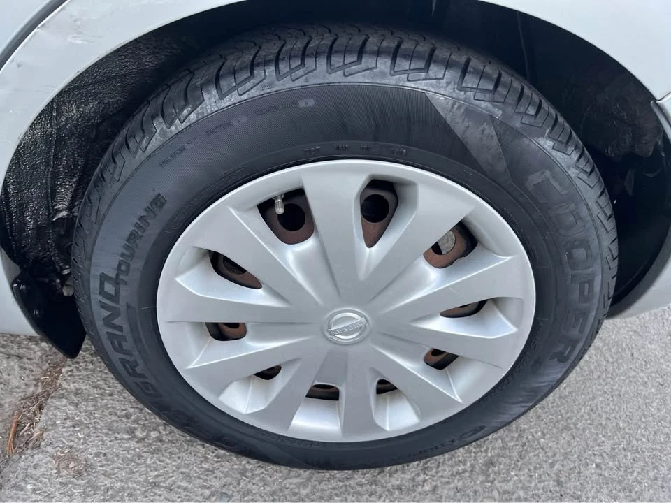 2014 Nissan Versa - Image 15 of 15