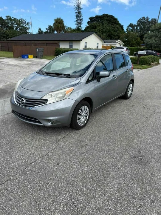 2014 Nissan Versa - Image 2 of 5