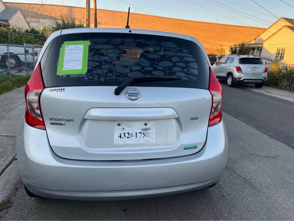 2014 Nissan Versa - Image 6 of 15