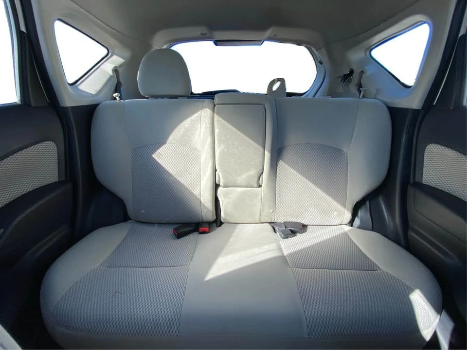 2014 Nissan Versa - Image 13 of 19