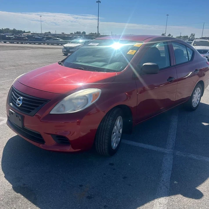 2014 Nissan Versa - Image 3 of 7
