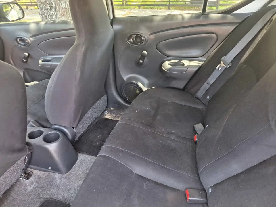 2014 Nissan Versa - Image 6 of 7