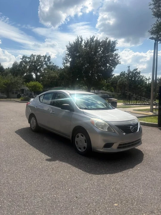 2014 Nissan Versa - Image 3 of 12